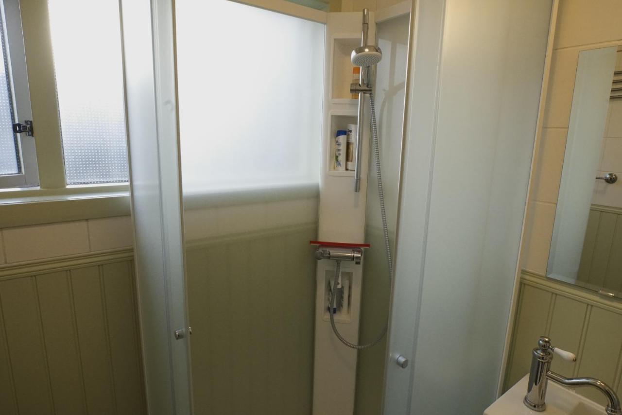 Cozy On The Strip Apartment Reykjavik Bagian luar foto