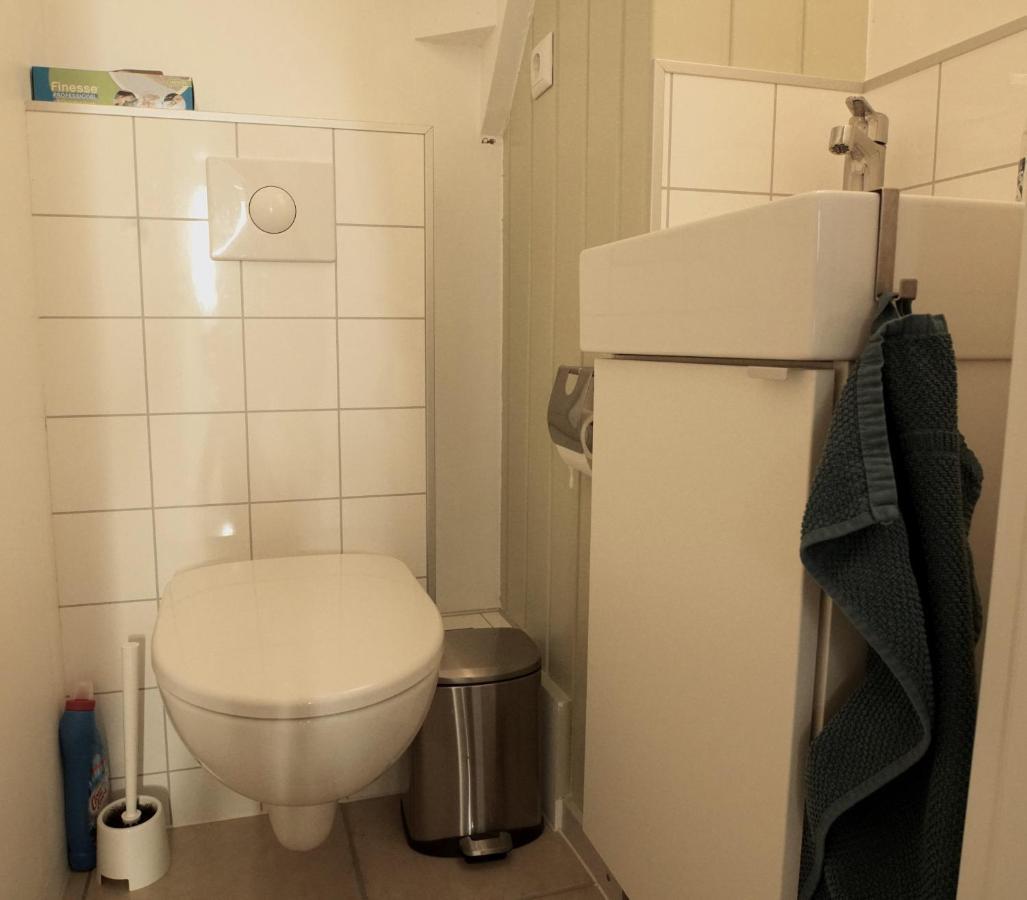 Cozy On The Strip Apartment Reykjavik Bagian luar foto